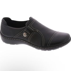 COPY - CLARKS WOMENS CORA POPPY BLACK TUMBLED 6 1/2 Comfy shoes